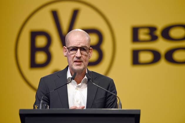 Carsten CRAMER, Member of the Executive Board, Annual General Meeting of Borussia Dortmund GmbH Co KGaA, Dortmund Westfalenhalle, 24 11 2025 oÂ