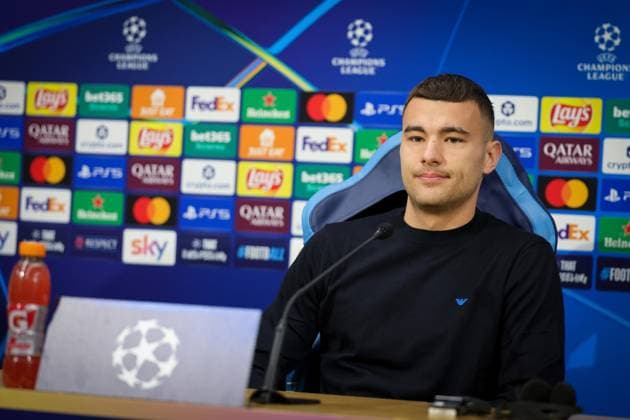 November 24, 2025, Naples, Italy: Napoli™s defender Alessandro Buongiorno attends a press conference, PK, Pressekonferenz in Naples, Italy, 24 November 2025. Napoli will face Qarabag in their UEFA Champions League match on 25 November 2025. ANSA ANTONIO BALASCO Champions: Conte Qarabag Rivelazione, Napoli Pieno Di Energia  - ZUMAa110 20251124_zaf_a110_016 Copyright: xAntonioxBalascox