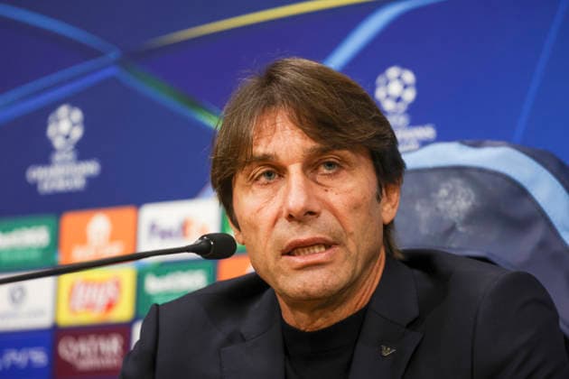 press conference, PK, Pressekonferenz SSC Napoli Napoli™s Italian coach Antonio Conte during the SSC Napoli press conference the day before the Champions League football match against Qarabag Futbol Klubu at the Diego Armando Maradona stadium in Napoli on 24 November, 2025. CDL12581 Copyright: xAntonioxBalascox