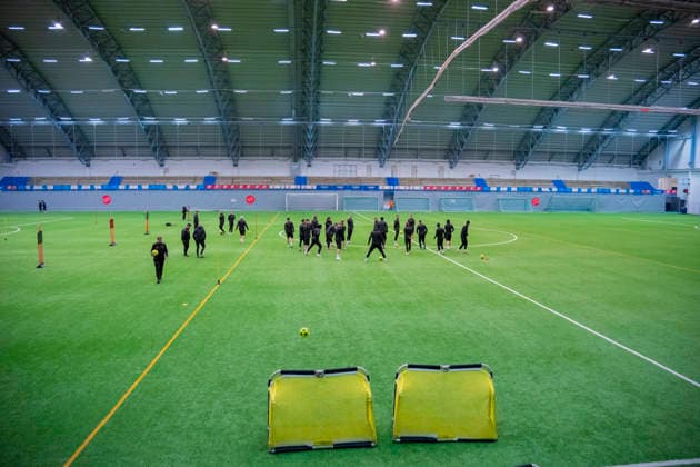 Bodo Glimt training Bodo 20251124 Bodo Glimt s training session in Nordlandshallen the day before the Champions League football match against Juventus Photo Stian Lysberg Solum NTB Bodo Norway EDITORIAL USE ONLY RESTRICTED USE FOR BETTING COMPANIES  Copyright: xStianxLysbergxSolumx xNTBx