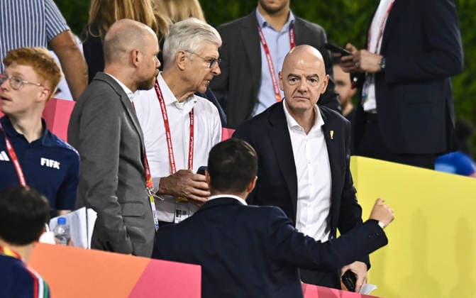 Austria v Italy : Semi-final- FIFA U-17 World Cup Qatar 2025 FIFA President Gianni Infantino and FIFA Chief of Global Football Development Arsene Wenger attend the FIFA U-17 World Cup Qatar 2025 Semi-final match between Austria and Italy in Doha, Qatar, on November 24, 2025. DOHA Qatar Copyright: xNOUSHADxTHEKKAYILx