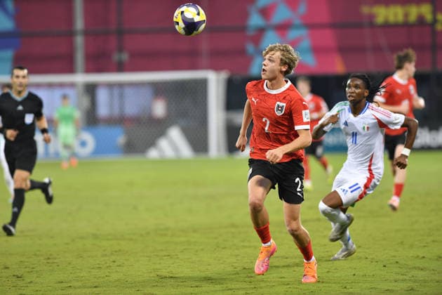 SOCCER - 2025 FIFA U17, U 17 World Cup DOHA,QATAR,24.NOV.25 - SOCCER - FIFA Under 17 World Cup Qatar 2025, Austria vs Italy. Image shows Rafael Feldinger (AUT).  GEPAxpictures xRanjithxKumar