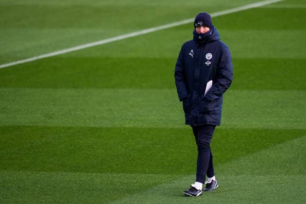MANCHESTER, ENGLAND - NOVEMBER 24: Manchester City assistant coach Pepijn Lijnders looks on during a training session ahead of the UEFA Champions League 2025 26 League Phase MD5 match between Manchester City and Bayer 04 Leverkusen at Manchester City Football Academy on November 24, 2025 in Manchester, England. (Photo by Rene Nijhuis) SPO  Copyright: xRenexNijhuis