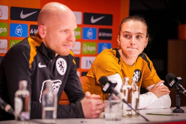 ZEIST , 24-11-2025 , KNVB Campus , season 2025 2026 , Dutch International football , Training session and press conference, PK, Pressekonferenz Netherlands (women) , picture shows Netherlands player Netherlands player Vivianne Miedema during press conference Training session Netherlands (women)  x32183854x Copyright: