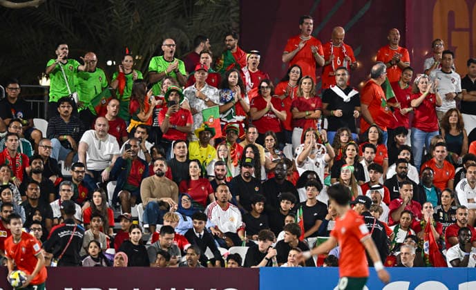 Portugal v Brazil : Semi-final- FIFA U-17 World Cup Qatar 2025 Fans of Portugal cheer during the FIFA U-17 World Cup Qatar 2025 Semi-final match between Portugal and Brazil in Doha, Qatar, on November 24, 2025. DOHA Qatar Copyright: xNOUSHADxTHEKKAYILx