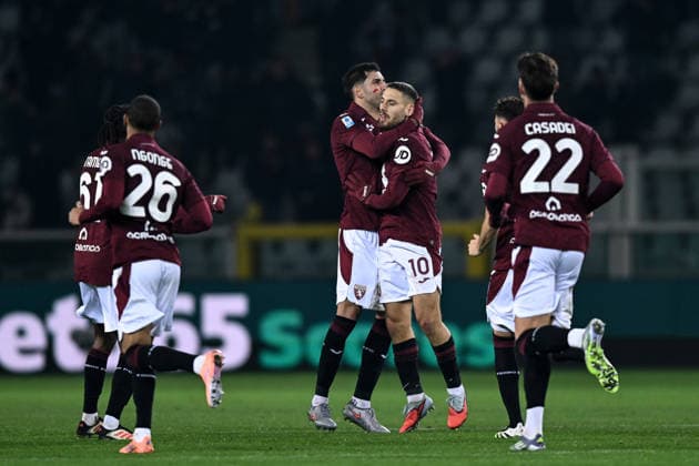Db Torino 24 11 2025 - campionato di calcio serie A Torino-Como foto Daniele Buffa Image nella foto: esultanza gol Nikola Vlasic 