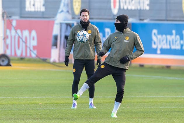 24 11 2025, Football, Season 2025 2026, UCL, Final training Borussia Dortmund, f l Ramy Bensebaini Borussia Dortmund , Fabio Silva Borussia Dortmund , Dortmund Training ground BVB NRW Germany xRHR PHOTO DEx Copyright: DennisxEwert RHR-FOTOx RHR-FOTO DE