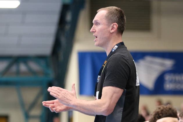 24 11 2025 Handball Men 2025 2026 2 Bundesliga 12 Matchday Dessau Roßlauer HV 06 VfL Eintracht Hagen Anhalt Arena Dessau Pavel Prokopec, Coach of VfL Eintracht Hagen Dessau Roßlau Saxony Anhalt Germany