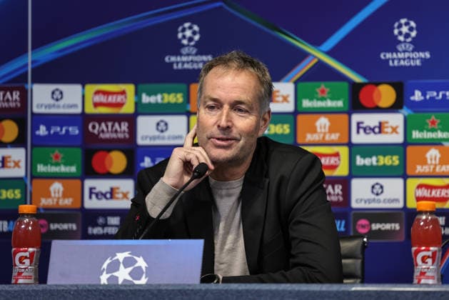 UEFA Champions League press conference, PK, Pressekonferenz Matchday 5 of 8 Manchester City vs Bayer 04 Leverkusen Kasper Hjulmand manager of Bayer 04 Leverkusen speaks to the press during the UEFA Champions League press conference Matchday 5 of 8 Manchester City vs Bayer 04 Leverkusen at City of Manchester Stadium, Manchester, United Kingdom, 24th November 2025 (Photo by Mark Cosgrove News Images) Manchester City of Manchester Stadium Manchester United, ManU Kingdom Copyright: xMarkxCosgrove NewsxImagesx