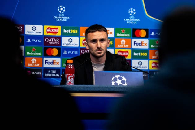 MANCHESTER, ENGLAND - NOVEMBER 24: Aleix Garcia of Bayer 04 Leverkusen during a press conference, PK, Pressekonferenz ahead of the UEFA Champions League 2025 26 League Phase MD5 match between Manchester City and Bayer 04 Leverkusen at the City of Manchester Stadium on November 24, 2025 in Manchester, England. (Photo by Rene Nijhuis) SPO  Copyright: xRenexNijhuis