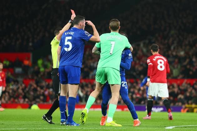 Idrissa Gueye of Everton is sent off after clashing with Michael Keane of Everton Manchester United, ManU v Everton, Premier League, Football, Old Trafford, Manchester, UK - 24 Nov 2025Manchester Old Trafford United Kingdom EDITORIAL USE ONLY No use with unauthorised audio, video, data, fixture lists, club league logos or live services. Online in-match use limited to 120 images, no video emulation. No use in betting, games or single club league player publications.  Copyright: xPaulxCurrie Shutterstockx 15918214bj