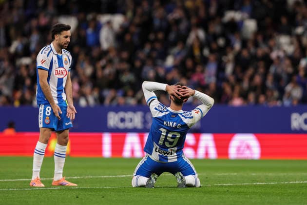 November 24, 2025, Cornella, Barcelona, SPAIN: Kike Garcia of RCD Espanyol laments during the Spanish league, La Liga EA Sports, football match played between RCD Espanyol and Sevilla FC at RCDE Stadium on November 24, 2025 in Cornella, Barcelona, Spain. Cornella SPAIN - ZUMAa181 20251124_zaa_a181_062 Copyright: xJavierxBorregox