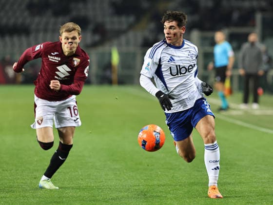 Torino FC v Como 1907 - Serie A Lucas Da Cunha participates in the Serie A 2025-2026 match between Torino and Como in Torino, Italy, on November 24, 2025. Torino ITA Italy  Copyright: xLorisxRosellix originalFilename:roselli-torinovc251124_np01P.jpg