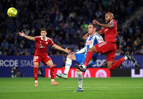 RCD Espanyol de Barcelona v Sevilla FC - LaLiga EA Sports Kike Garcia and Marcao play during the match between RCD Espanyol and Sevilla FC, corresponding to week 13 of LaLiga EA Sports, at the RCDE Stadium in Barcelona, Spain, on November 24, 2025. Barcelona Spain  Copyright: xUrbanandsportx originalFilename:urbanandsport-rcdespan251124_npWkA.jpg