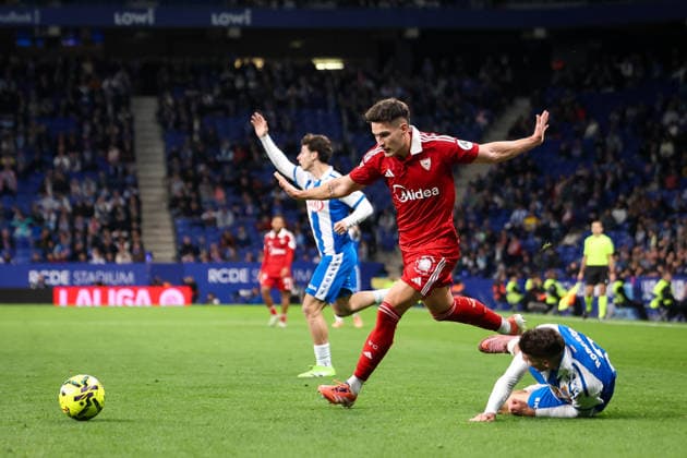 RCD Espanyol vs Sevilla BARCELONA, CA - 24.11.2025: RCD ESPANYOL VS SEVILLA - AndrÃ s Castrin in action during RCD Espanyol vs Sevilla held at RCDE Stadium in Barcelona, CA. (Photo: Santiago Regaira Fotoarena) x2847781x  SantiagoxRegaira
