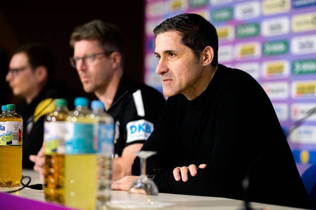 Handball, Women Germany Training Press conference DHB Sports Director Ingo Meckes Stuttgart Porsche Arena Baden Württemberg Germany