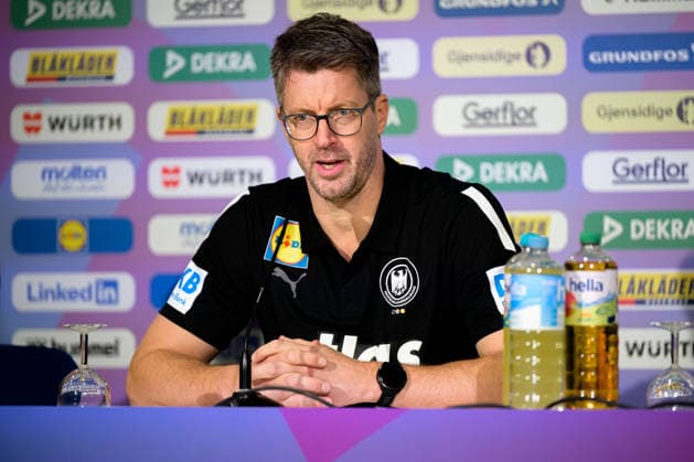 Handball, Women Germany Training Press conference Coach Markus Gaugisch Germany Stuttgart Porsche Arena Baden Württemberg Germany