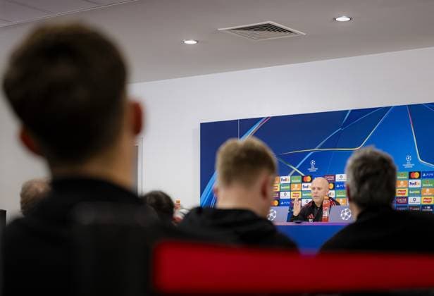 LIVERPOOL - Liverpool FC Coach Arne Slot during the MD-1 press conference, PK, Pressekonferenz ahead of the Champions League match against PSV at Anfield Stadium on November 25, 2025, in Liverpool, United Kingdom. ANP SEM VAN DER WAL UEFA Champions League 2025-2026 xVIxANPxSportx xxANPxIVx 543044471 originalFilename: 543044471.jpg