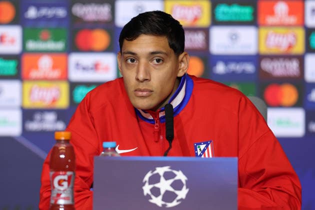 November 25, 2025, Madrid, Madrid, SPAIN: Nahuel Molina of Atletico de Madrid attends the press conference, PK, Pressekonferenz ahead of the UEFA Champions League 2025 26 match between Atletico de Madrid and Inter Milan at Riyadh Air Metropolitano stadium on November 25, 2025 in Madrid, Spain Madrid SPAIN - ZUMAa181 20251125_zaa_a181_005 Copyright: xIrinaxR.xHipolitox