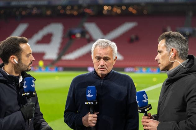 25 11 2025, Football UEFA Champions League, Season 2025 2026, Group stage, 05 Matchday, Ajax Amsterdam Benfica Lisbon at the Johan Cruijff ArenA in Amsterdam Jose Mourinho Benfica Lisbon, Coach in interview Photo Kirchner Media Thomas Haesler Copyright: xKirchner-Media ThomasxHaeslerx