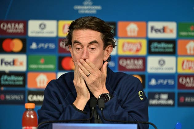 Ahead of PSG v Tottenham Hotspur - UEFA Champions League PARIS, FRANCE - NOVEMBER 25: Thomas Frank, Manager of Tottenham Hotspur, speaks during a press conference, PK, Pressekonferenz ahead of the UEFA Champions League 2025 26 League Phase MD5 match between PSG and Tottenham Hotspur F.C. at Parc des Princes in Paris, France. on November 25, 2025. Mustafa Yalcin Anadolu France France. Editorial use only. Please get in touch for any other usage.  Copyright: x2025xAnadoluxMustafaxYalcinx