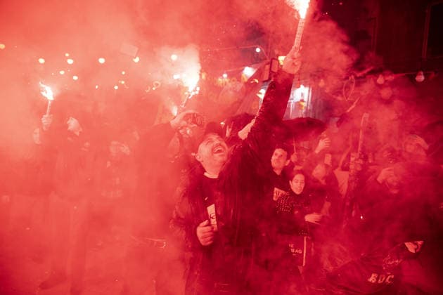 Anniversary of Diego Armando Maradona’s death in Naples NAPLES, ITALY - NOVEMBER 25: People are seen during a commemoration organized on the occasion of the fifth anniversary of Diego Armando Maradona death in Naples, Southern Italy on November 25, 2025. Despite the adverse weather conditions, hundreds of people and fans from different parts of the world paid homage to the Argentine soccer legend. Iso Ekle Anadolu Italy Italy. Editorial use only. Please get in touch for any other usage.  Copyright: x2025xAnadoluxIsoxEklex