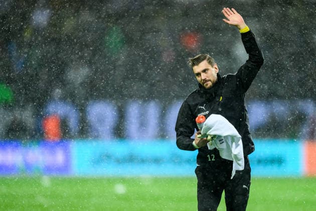 251125 goalkeeper Nikita Haikin of Bodo Glimt during warm up ahead of the UEFA Champions League football match between Bodo Glimt and Juventus on November 25, 2025 in Bodo Photo Marius Simensen BILDBYRAN COP 238 MM0049 bbeng football fotball fotboll soccer uefa champions league mesterligaen bodo glimt juventus  Copyright: MARIUSxSIMENSEN BB251125BB576