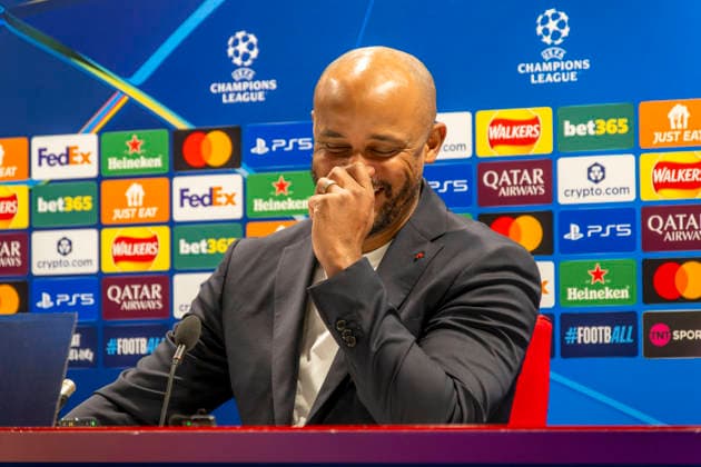 25 11 2025, Football UEFA Champions League 2025 2026 FC Bayern Munich press conference the day before the match FC Arsenal FC Bayern Munich, at the Emirates Stadium London England Coach Vincent Kompany FC Bayern Munich answers the journalists questions