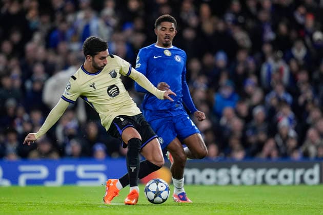 November 25, 2025, London, London, England: Ferran Torres of FC Barcelona, Barca in action during the UEFA Champions League 2025 26 League Phase MD5 match between Chelsea FC and FC Barcelona at Stamford Bridge on November 25, 2025, in London, England. London England - ZUMAa181 20251125_zaa_a181_117 Copyright: xDennisxAgyemanx