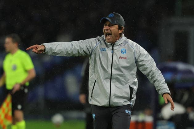 Napoli™s head coach Antonio Conte during the UEFA Champions League football match between Napoli vs Qarabag - Champions League 2025 2026 - Diego Armando Maradona stadium November 25, 2025 Naples, Italy soccer  Copyright: xAlessandroxGarofalo LaPressex