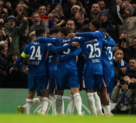 Chelsea v FC Barcelona, Barca UEFA Champions League Chelsea celebrate their first goal against FC Barcelona during the UEFA Champions League match at Stamford Bridge, London UK Newspapers OUT Copyright: xGraemexWilcocksonx FIL-22549-0042