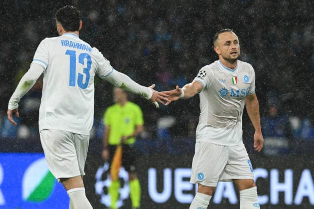 Amir Rrahmani of SSC Napoli shakes hands his teammate Stanislav Lobotka of SSC Napoli during the Uefa Champions League match between SSC Napoli vs Qarabag at Diego Armndo Maradona Stadium  Copyright: xAgostinoxGemito IPAxSportx xipa-agency.netx xx IPA_68378283 IPA_Agency_IPA68378283