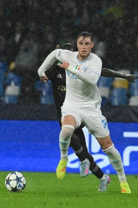 Sam Beukema of SSC Napoli in action during the Uefa Champions League match between SSC Napoli vs Qarabag at Diego Armndo Maradona Stadium  Copyright: xAgostinoxGemito IPAxSportx xipa-agency.netx xx IPA_68378285 IPA_Agency_IPA68378285