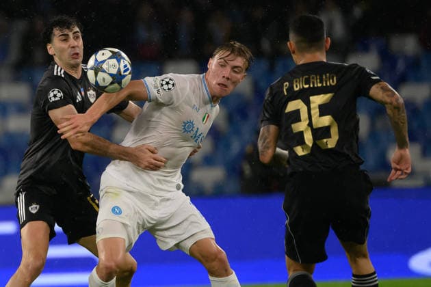 Bahlul Mustafazade of Qaraba, Rasmus Hojlund of SSC Napoli and Pedro Bicalho of Qarabag during the UEFA Champions League 2025 2026 football match between SSC Napoli and Qarabag FK at Diego Armando Maradona stadium in Naples (Italy), November 25, 2025. AndreaxStaccioli