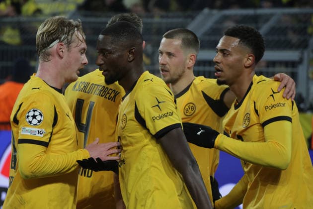 25 11 2025, xgrfx, Football UEFA Champions League, Borussia Dortmund Villareal CF v l Tor, Serhou Guirassy Borussia Dortmund DFL DFB REGULATIONS PROHIBIT ANY USE OF PHOTOGRAPHS as IMAGE SEQUENCES and or QUASI VIDEO Dortmund