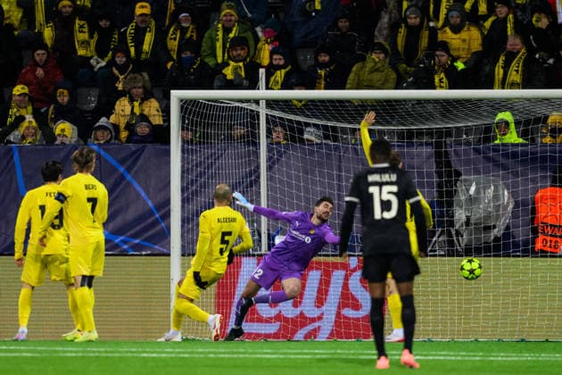 251125 goalkeeper Nikita Haikin of Bodo Glimt as LoÃ¯s Openda of Juventus scores 1 1 during the UEFA Champions League football match between Bodo Glimt and Juventus on November 25, 2025 in Bodo Photo Marius Simensen BILDBYRAN COP 238 MM0049 bbeng football fotball fotboll soccer uefa champions league mesterligaen bodo glimt juventus  Copyright: MARIUSxSIMENSEN BB251125BB955