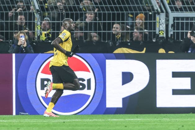 Sport, Football, UEFA Champions League Season 2025 2026 League Phase 5 Matchday Borussia Dortmund FC Villarreal 25 11 2025, SIGNAL IDUNA PARK Goal celebration d after the 1 0 goal by Serhou Guirassy Borussia Dortmund, 9 Dortmund SIGNAL IDUNA PARK North Rhine-Westphalia Germany
