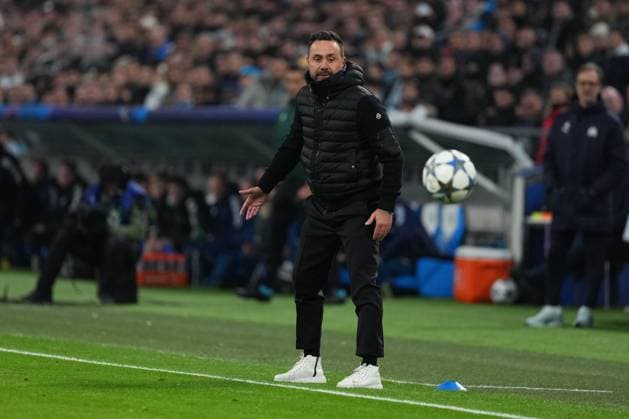 Marseille coach Roberto De Zerbi Marseille v Newcastle United, UEFA Champions League, Group Stage, Football, Orange Velodrome, Marseille, France- 25 Nov 2025Marseille Orange Vélodrome France EDITORIAL USE ONLY No use with unauthorised audio, video, data, fixture lists, club league logos or live services. Online in-match use limited to 120 images, no video emulation. No use in betting, games or single club league player publications.  Copyright: xDavexWinter Shutterstockx 15918266cd