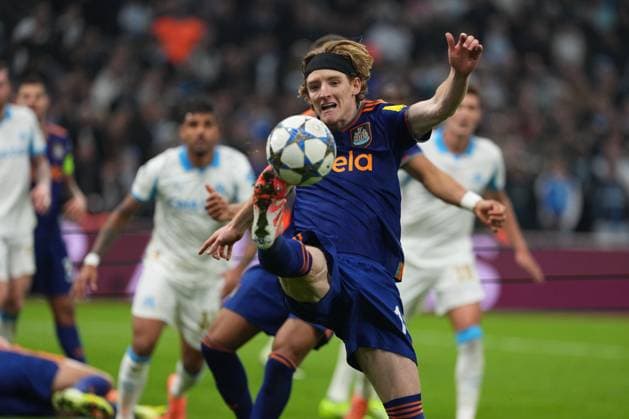 Anthony Gordon of Newcastle Marseille v Newcastle United, UEFA Champions League, Group Stage, Football, Orange Velodrome, Marseille, France- 25 Nov 2025Marseille Orange Vélodrome France EDITORIAL USE ONLY No use with unauthorised audio, video, data, fixture lists, club league logos or live services. Online in-match use limited to 120 images, no video emulation. No use in betting, games or single club league player publications.  Copyright: xDavexWinter Shutterstockx 15918266ch