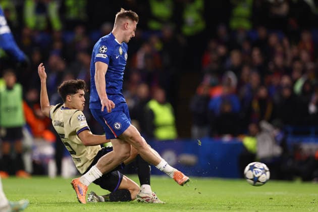 Chelsea gegen Barcelona 25. November 2025, London UEFA Champions League League-Phase Chelsea gegen Barcelona Liam Delap von Chelsea erzielt das dritte Tor Foto Jacques Feeney Abseits London UK  Copyright: xJacquesxFeeneyx xOffsidexOffside
