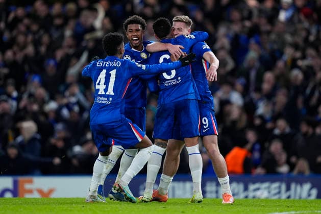 November 25, 2025, London, London, England: Liam Delap of Chelsea FC celebrates a goal during the UEFA Champions League 2025 26 League Phase MD5 match between Chelsea FC and FC Barcelona, Barca at Stamford Bridge on November 25, 2025, in London, England. London England - ZUMAa181 20251125_zaa_a181_177 Copyright: xDennisxAgyemanx