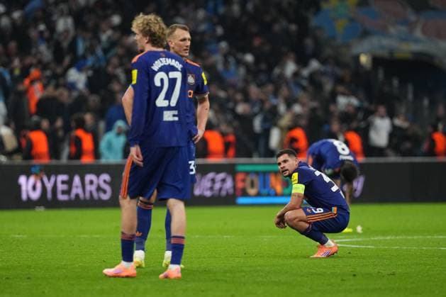 Dejection for Bruno Guimaraes of Newcastle Marseille v Newcastle United, UEFA Champions League, Group Stage, Football, Orange Velodrome, Marseille, France- 25 Nov 2025Marseille Orange Vélodrome France EDITORIAL USE ONLY No use with unauthorised audio, video, data, fixture lists, club league logos or live services. Online in-match use limited to 120 images, no video emulation. No use in betting, games or single club league player publications.  Copyright: xDavexWinter Shutterstockx 15918266dl