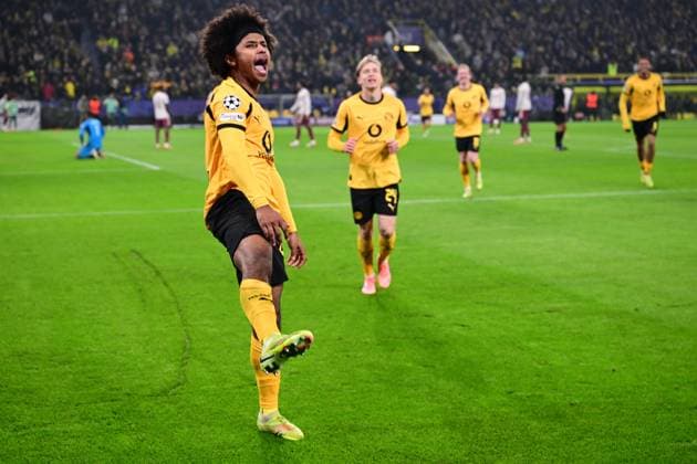 Goal celebration for 3-0 by Karim Adeyemi 27 Borussia Dortmund , Borussia Dortmund vs FC Villarreal, Football, Champions League, Group stage, Matchday 5, 25 11 2025 Dortmund Nordrhein Westfalen Germany Copyright: xkolbert-press MarcxNiemeyerx