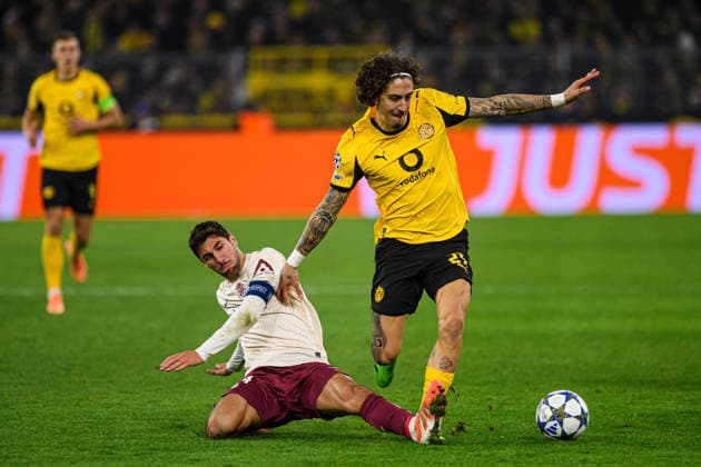 DORTMUND, GERMANY - 25 NOVEMBER, 2025: Fabio Silva, Santiago Comesana - UEFA Champions League match Borussia Dortmund vs Villarreal CF at Signal Iduna Park.  Copyright: xVITALIIxKLIUIEVx
