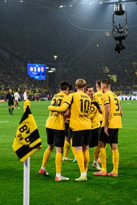 DORTMUND, GERMANY - 25 NOVEMBER, 2025: Team Borussia, celebrating goal - UEFA Champions League match Borussia Dortmund vs Villarreal CF at Signal Iduna Park.  Copyright: xVITALIIxKLIUIEVx