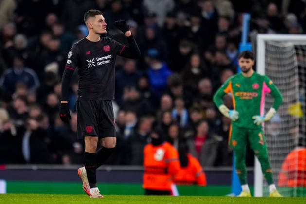 MANCHESTER, ENGLAND - NOVEMBER 25: Patrik Schick of Bayer 04 Leverkusen celebrates after scoring his team s second goal during the UEFA Champions League 2025 26 League Phase MD5 match between Manchester City and Bayer 04 Leverkusen at City of Manchester Stadium on November 25, 2025 in Manchester, England. (Photo by Rene Nijhuis) SPO  Copyright: xRenexNijhuis