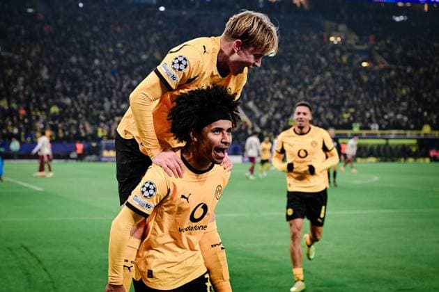 Goal celebration for 3-0 by Karim Adeyemi 27 Borussia Dortmund , Borussia Dortmund vs FC Villarreal, Football, Champions League, Group stage, Matchday 5, 25 11 2025 Dortmund Nordrhein Westfalen Germany Copyright: xkolbert-press MarcxNiemeyerx