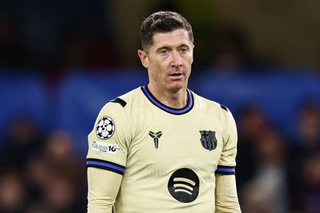 Chelsea v Barcelona Champions League 25 11 2025. Robert Lewandowski of Barcelona during the Champions League match between Chelsea and Barcelona at Stamford Bridge, London, England on 25 November 2025. London Stamford Bridge Greater London England Editorial use only , Copyright: xPaulxPhelanx PSI-23264-0079