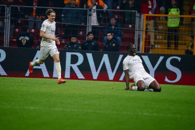Galatasaray vs Union Saint-Gilloise UEFA Champions League 2025-26 MD5 Promise David of Royale Union Saint-Gilloise celebrates the goal he just scored. Galatasaray SK and Union Saint-Gilloise faced each other at UEFA Champions League 2025 26 League Phase MD5. The match took place in Ali Sami Yen Rams Park Stadium on November 25, 2025. Istanbul Istanbul Turkey Copyright: xBurakxBasturkx