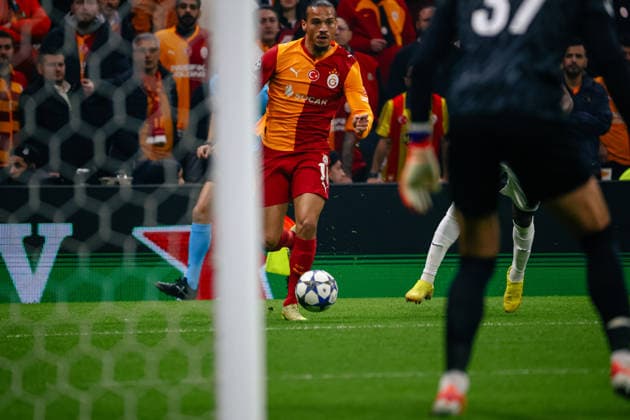 Galatasaray vs Union Saint-Gilloise UEFA Champions League 2025-26 MD5 Leroy Aziz Sane of Galatasaray SK runs with the ball during the match. Galatasaray SK and Union Saint-Gilloise faced each other at UEFA Champions League 2025 26 League Phase MD5. The match took place in Ali Sami Yen Rams Park Stadium on November 25, 2025. Istanbul Istanbul Turkey Copyright: xBurakxBasturkx